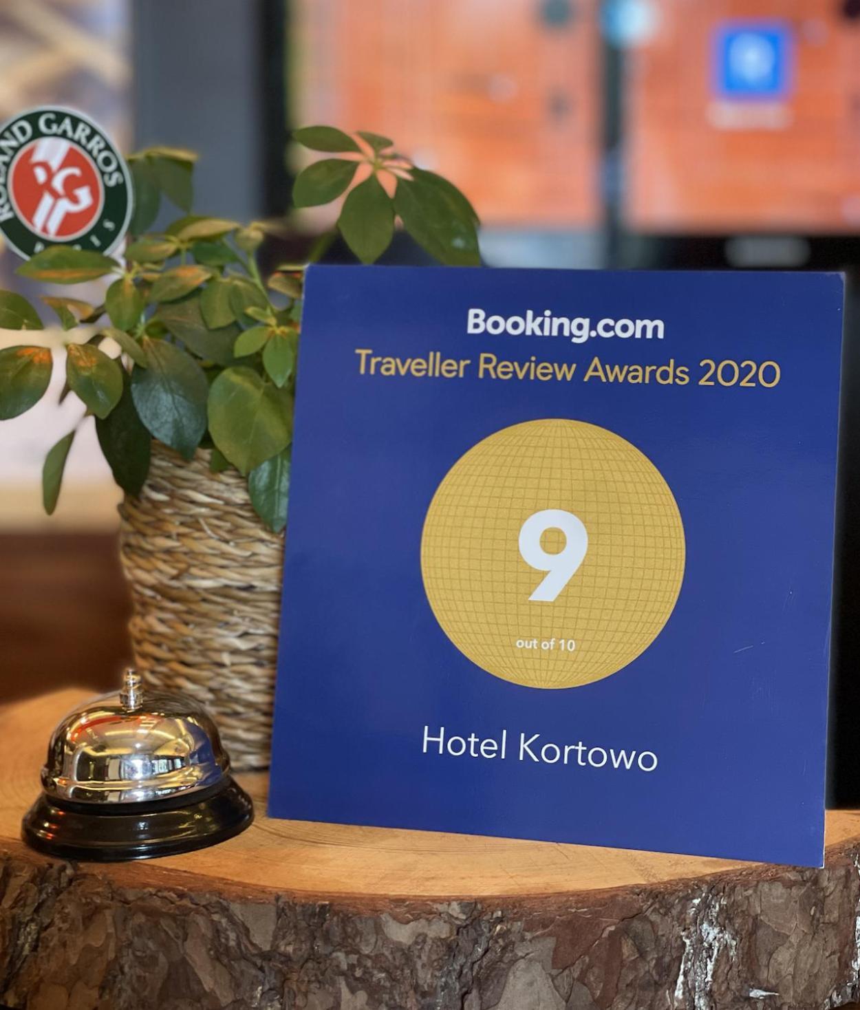 Hotel Restauracja Tenis Kortowo Познан Екстериор снимка
